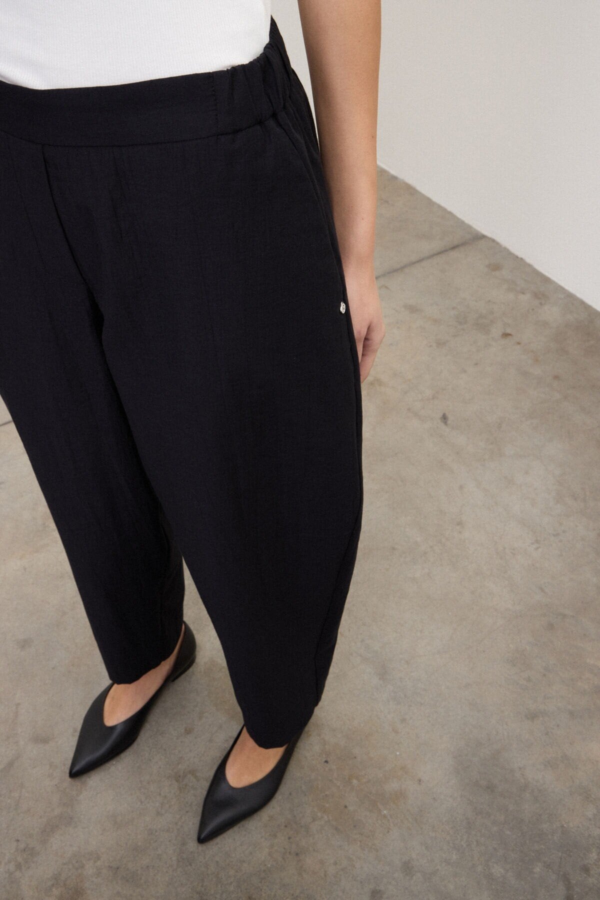 Pantalone baloon nero con elastico in vita - YES SHOPPantaloniOTTOD'AMEDP0021-IT 348930711323771