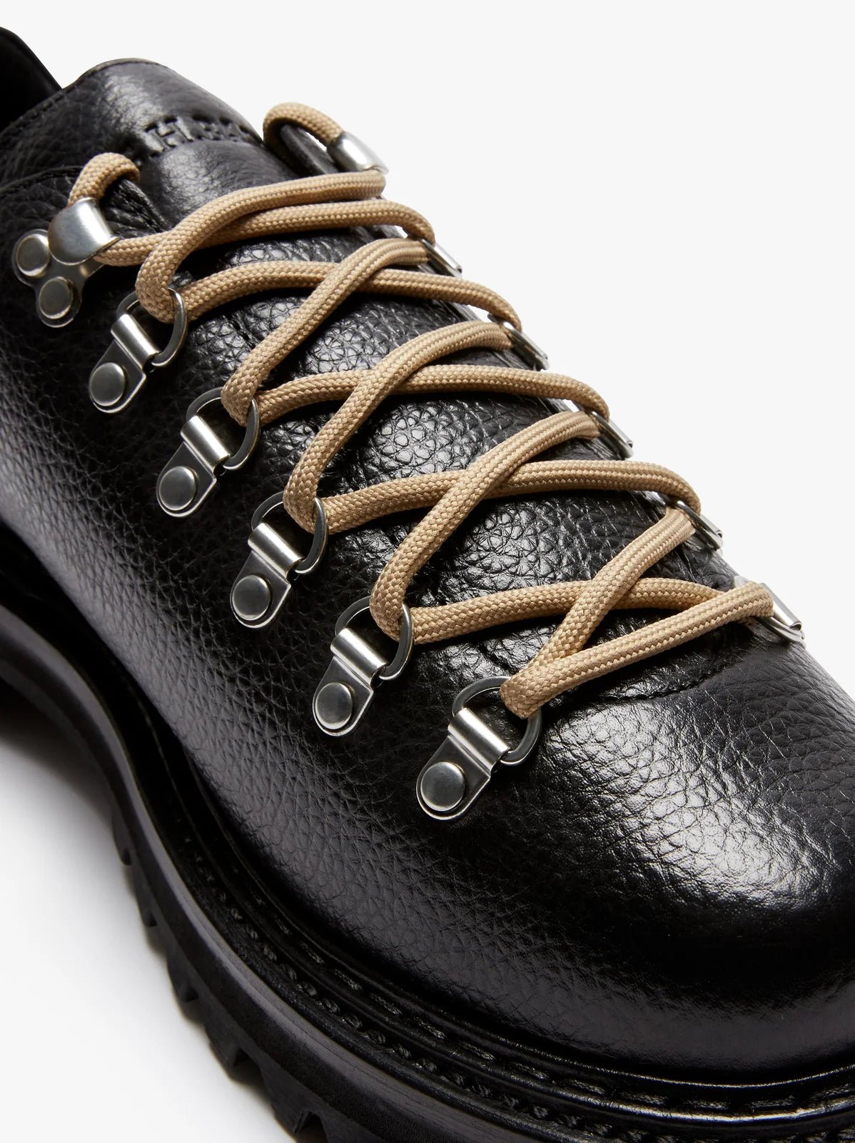 Scarpa Hiker Boots bassa in pelle nera - YES SHOPScarpeG.H. BASSBA16420-IT 39