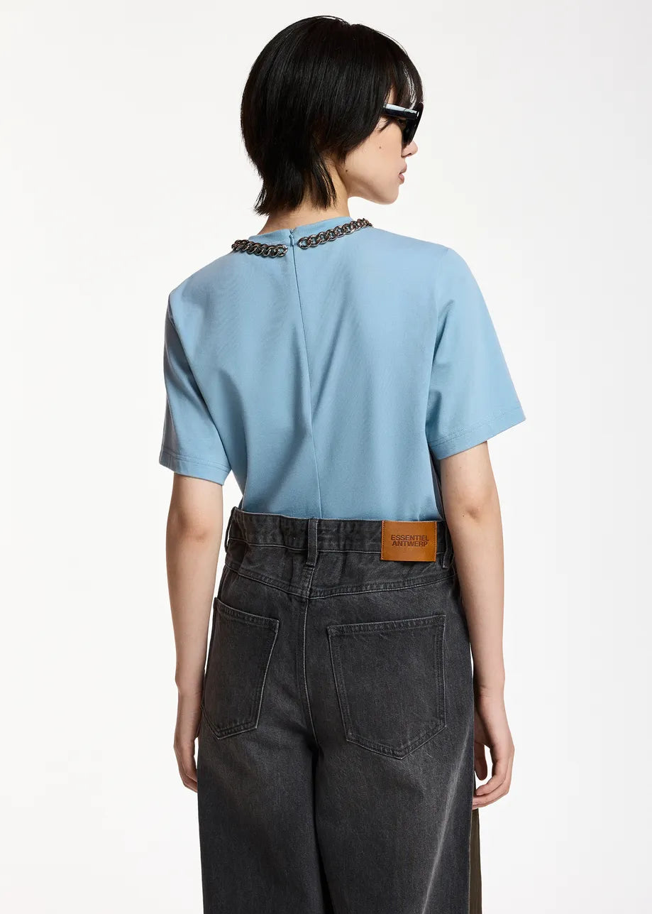 T-shirt Klaim azzurra con catena girocollo - YES SHOPT-shirtESSENTIELKLAIM-03247892258871
