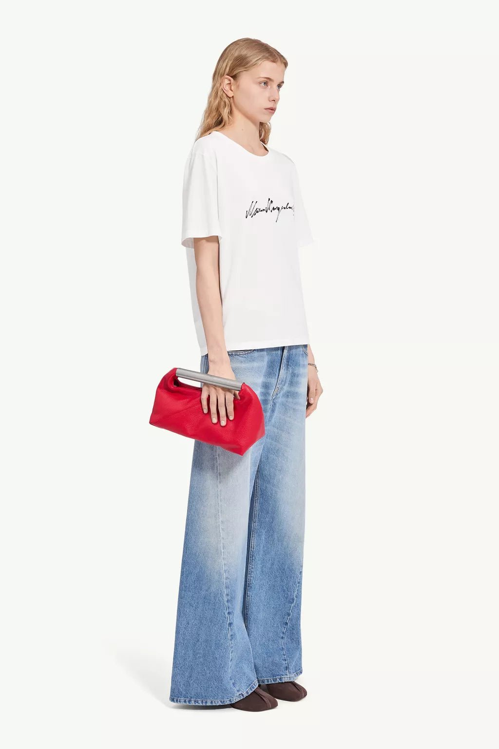 T-shirt MM6 sovratinta panna con stampa calligrafica - YES SHOPT-shirtMM6 MAISON MARGIELAS52GC0368-0