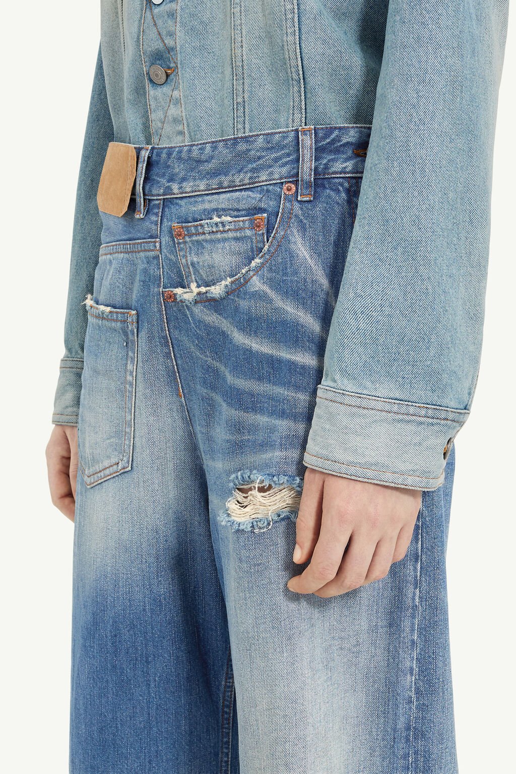 Jeans gamba larga twist - YES SHOPJeansMM6 MAISON MARGIELAS52LA0243/M30016-W247549908162771