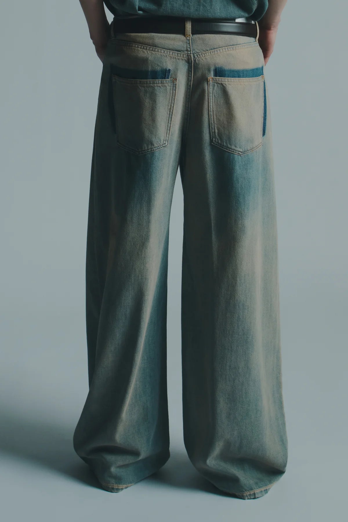 Jeans wide leg slavato con catena gioiello - YES SHOPJeansCIRCUS HOTELH6SY40-IT 347601108863771