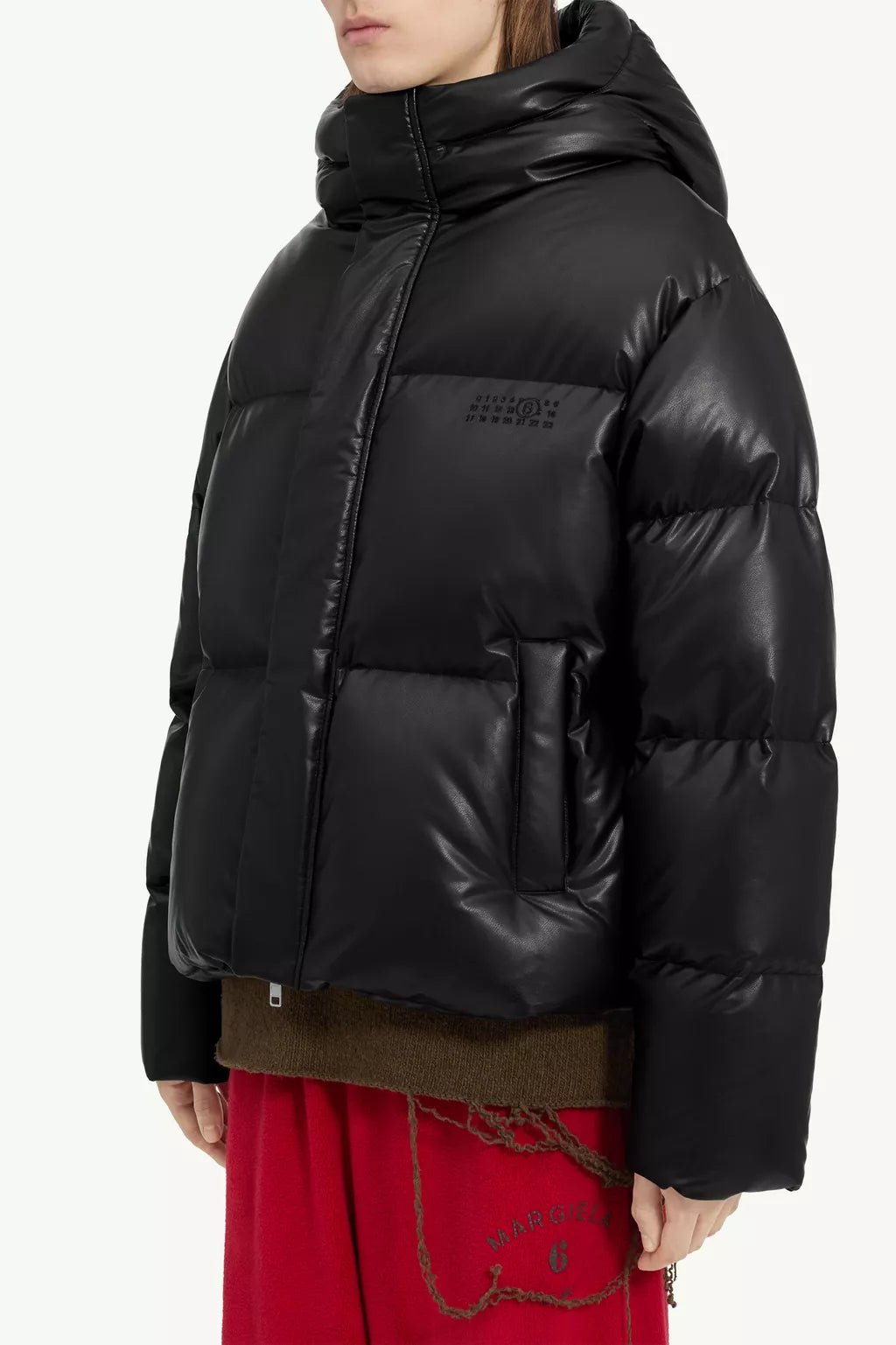 Piumino nero in pelle con cappuccio - YES SHOPPiuminiMM6 MAISON MARGIELASH0AM0098M36016900-IT 425242075569871