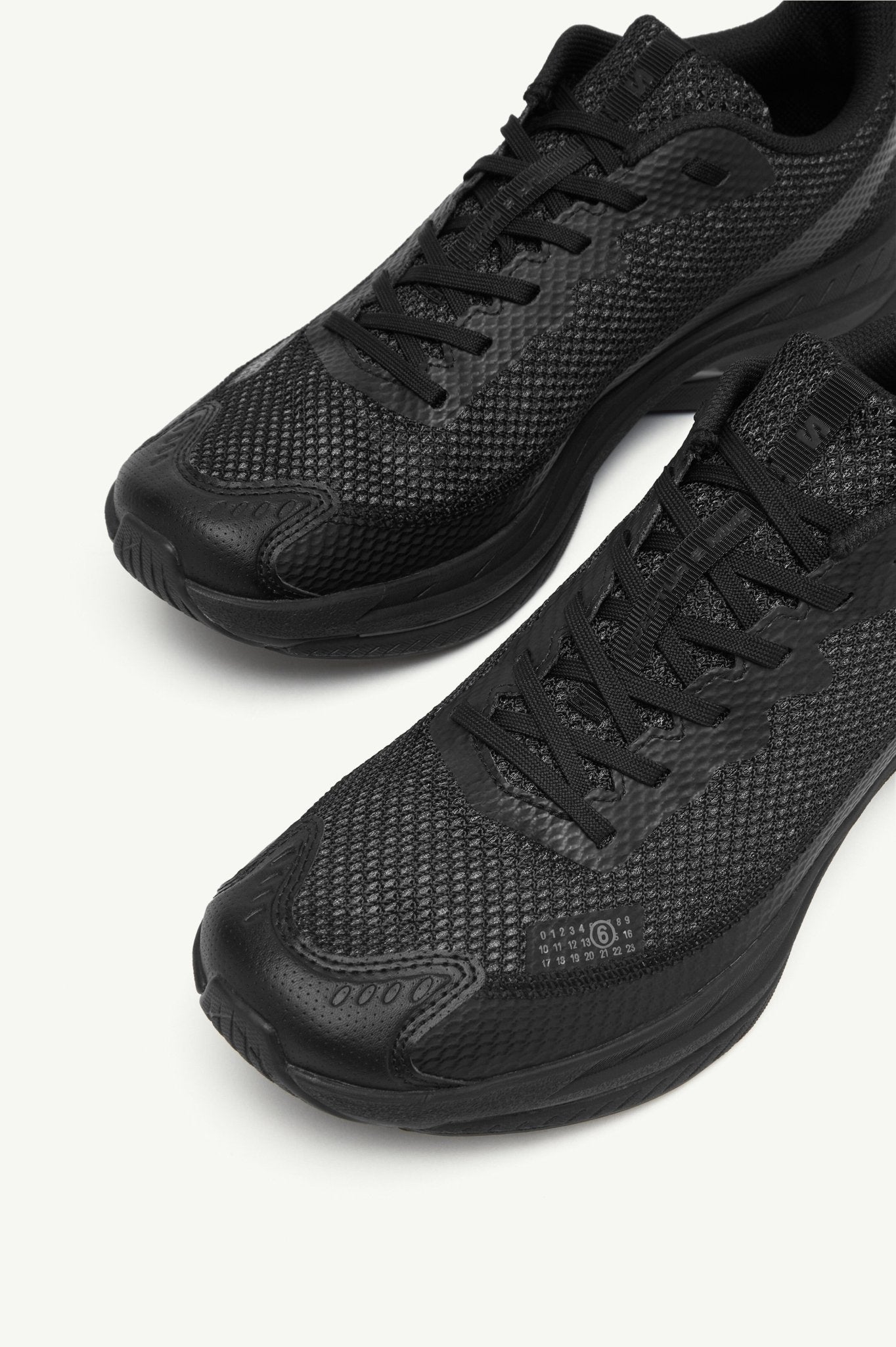 Sneakers Spectur 2 MM6 x Salomon nere - YES SHOPSneakersMM6 MAISON MARGIELA X SALOMONSH1WS0016P8162HA741-IT 38