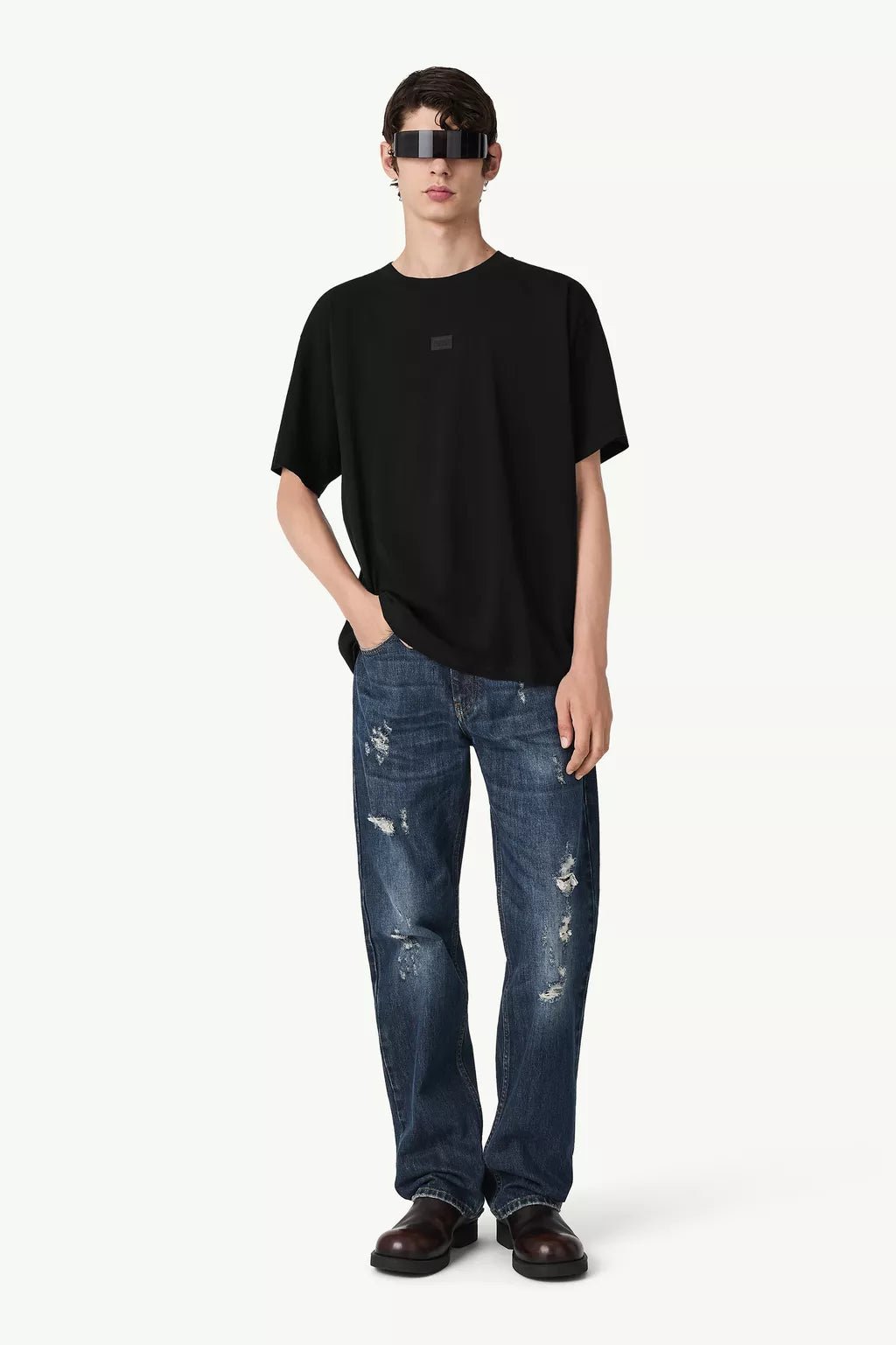 T-shirt nera con mini logo in gomma - YES SHOPT-shirtMM6 MAISON MARGIELASH2GC0051M20048-XXS7362075569871