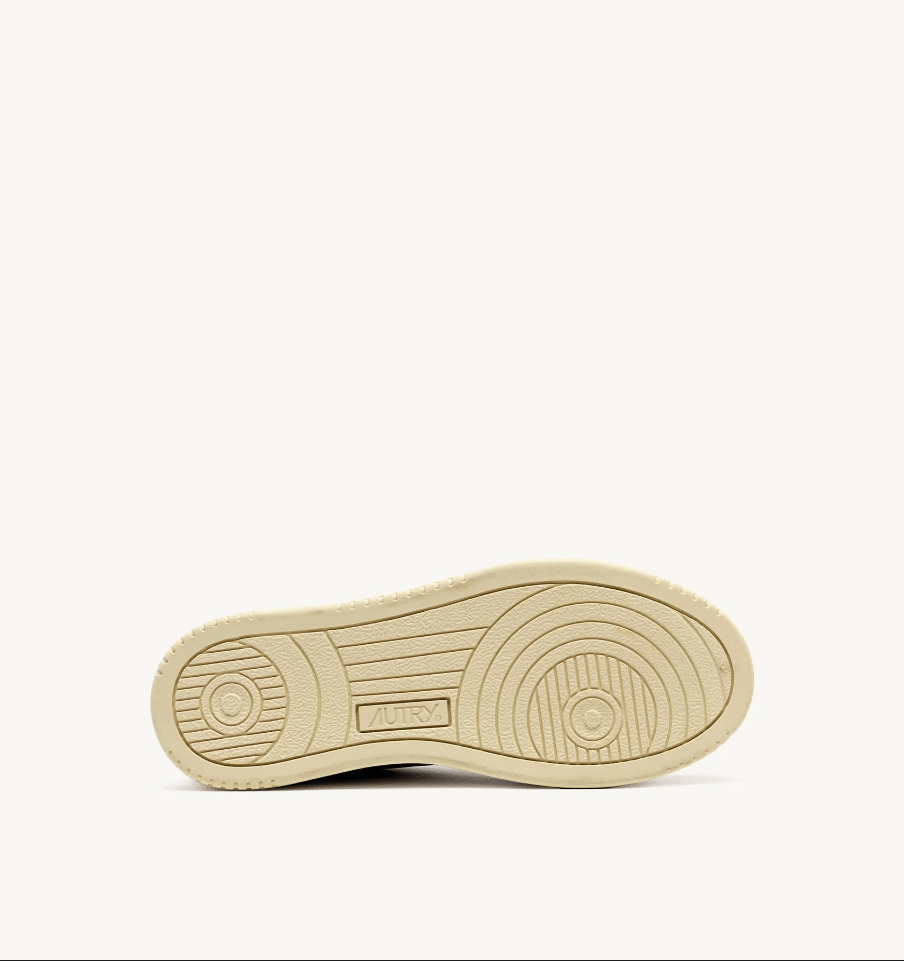 Sneakers medalist low in pelle e suede bianco e nero - YES SHOPSneakersAUTRYAULM LS21LS21-409542967386571