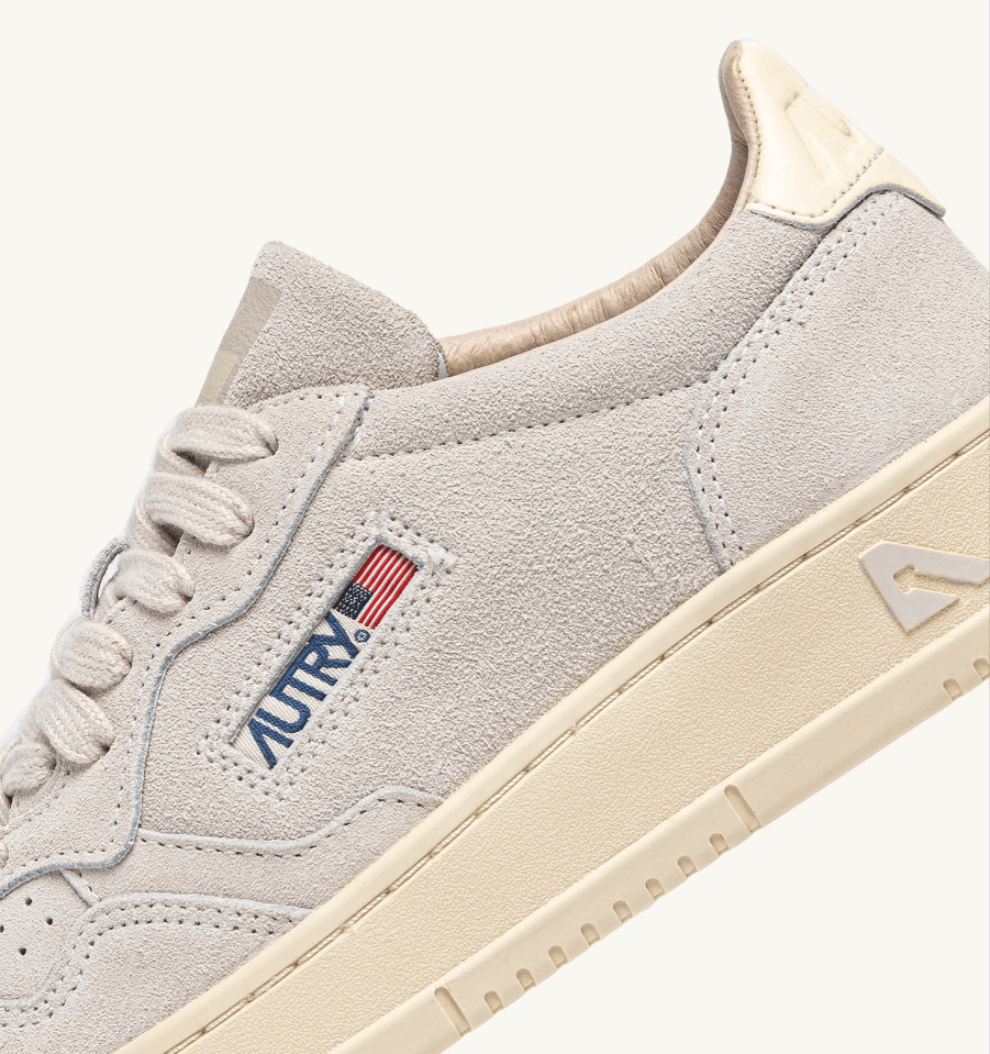 Sneakers medalist low in suede off white - YES SHOPSneakersAUTRYAULM-UH01-IT 383563522433771