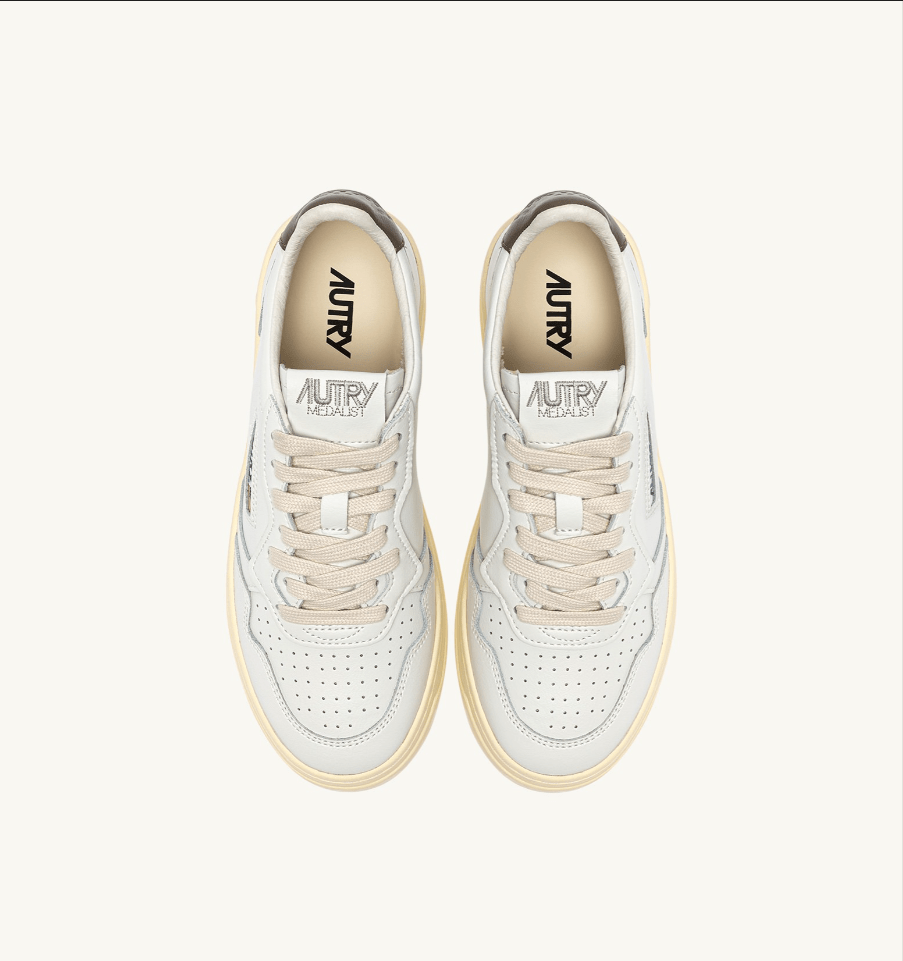 Sneakers medalist low in pelle bianco e chocolate - YES SHOPSneakersAUTRYAULM - LL28
-IT 38