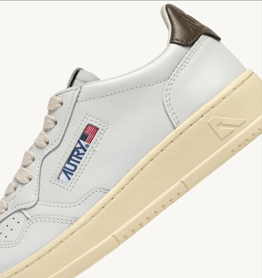 Sneakers medalist low in pelle bianco e chocolate - YES SHOPSneakersAUTRYAULM - LL28
-IT 38