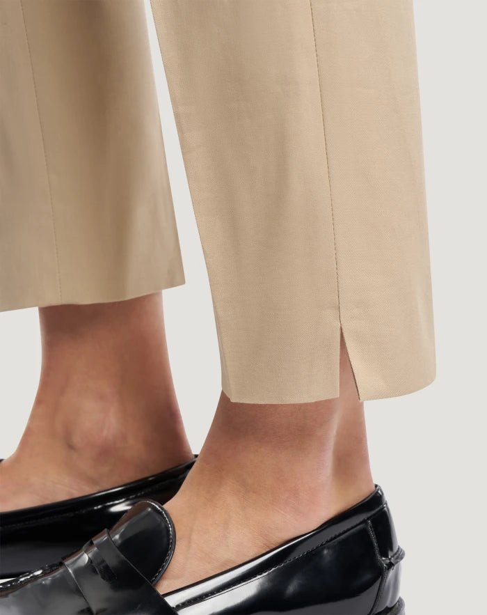 Pantalone New York crema in gabardina stretch - YES SHOPPantaloniPT TORINOCDVSNYZ00STD/DX18-IT 342903749676771