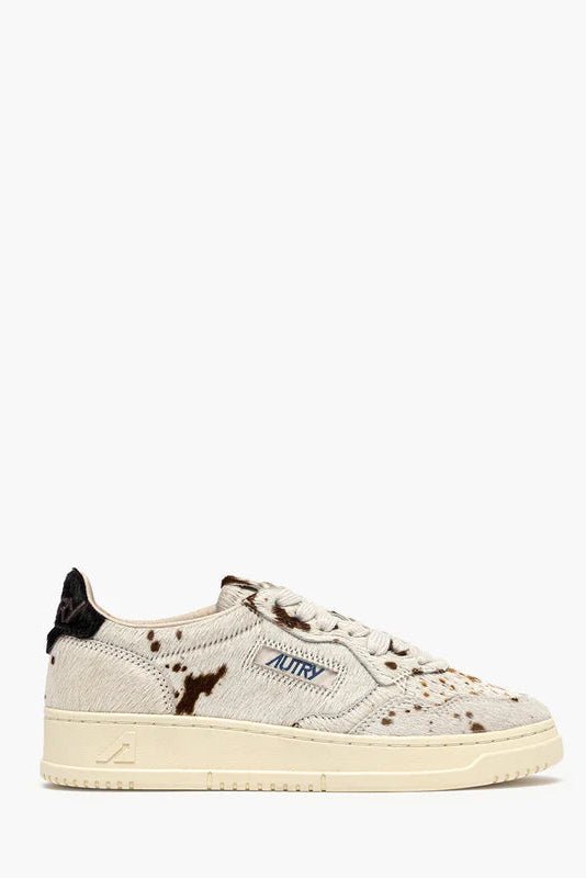 Sneakers medialist low in cavallino nero e muccato - YES SHOPScarpe sportiveAUTRYAULW-JA05-IT 365050440454871