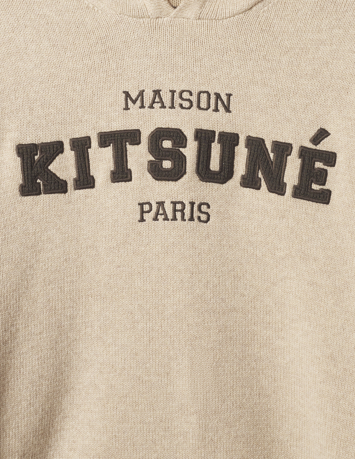 Maglia in lana beige con cappuccio e logo - YES SHOPMaglioniMAISON KITSUNEMRMKJ08KT 1171-31759855091971