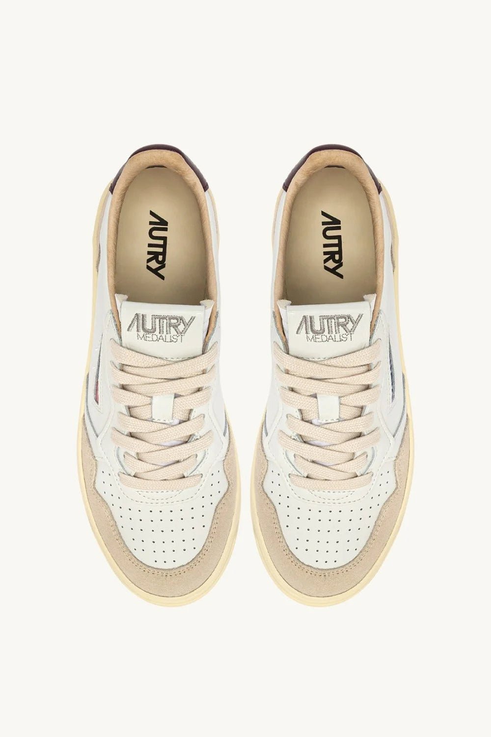 Sneakers medialist low in suede bianca e borgogna - YES SHOPScarpe sportiveAUTRYAULW-LS18-IT 363250440454871
