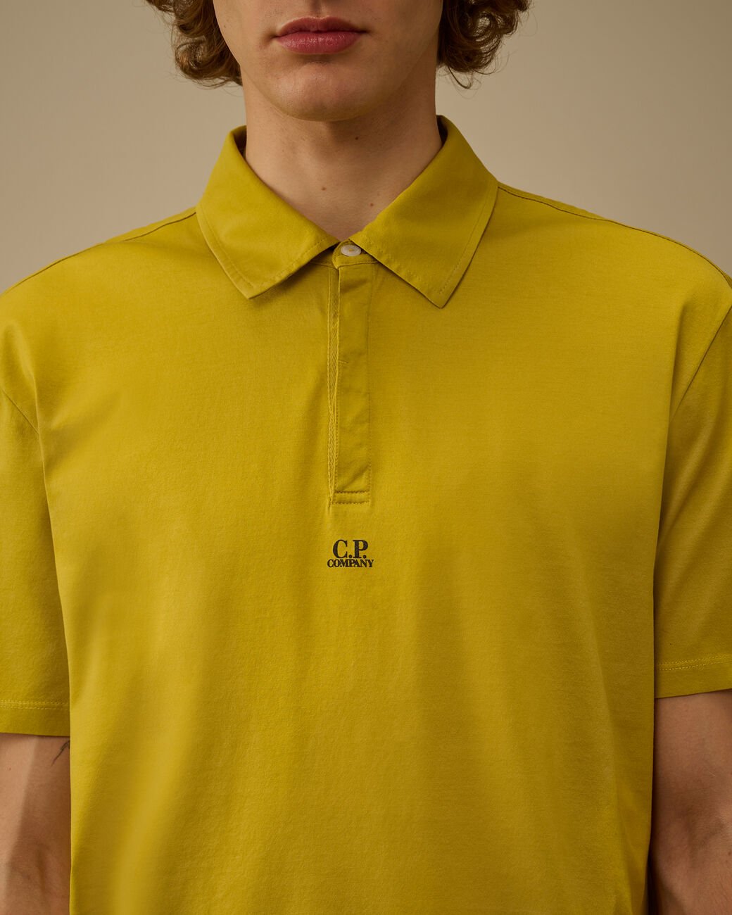 Polo gialla in jersey mercerizzato e logo - YES SHOPPoloC.P. COMPANY20CMPL116A-006374G-XXS3329189703771