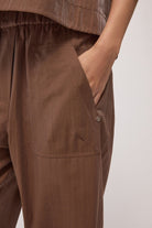Pantalone balloon in taffettà laminato cioccolato - YES SHOPPantaloniOTTOD'AMEDP0036-IT 341740811323771