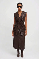 Maxi gilet marrone in ecopelle martellata - YES SHOPGiletWEILI ZHENGF26JG02-65244106091971