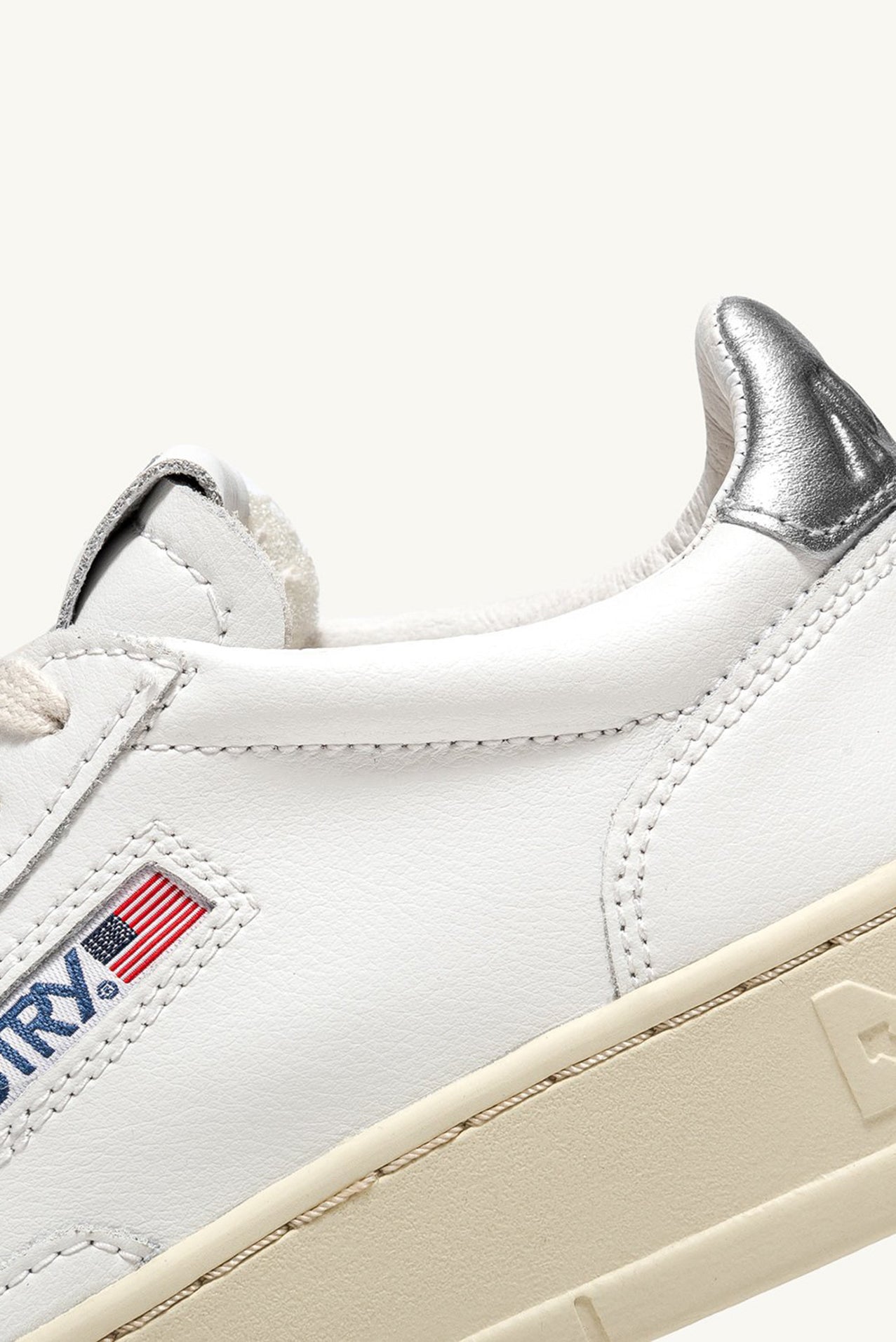 Sneakers Medalist Low Bianco e Argento - YES SHOPSneakersAUTRYAULWLL05-36