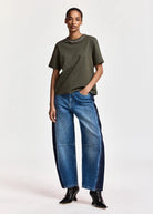 T-shirt Klaim verde oliva con catena girocollo - YES SHOPT-shirtESSENTIELKLAIM-03247892258871