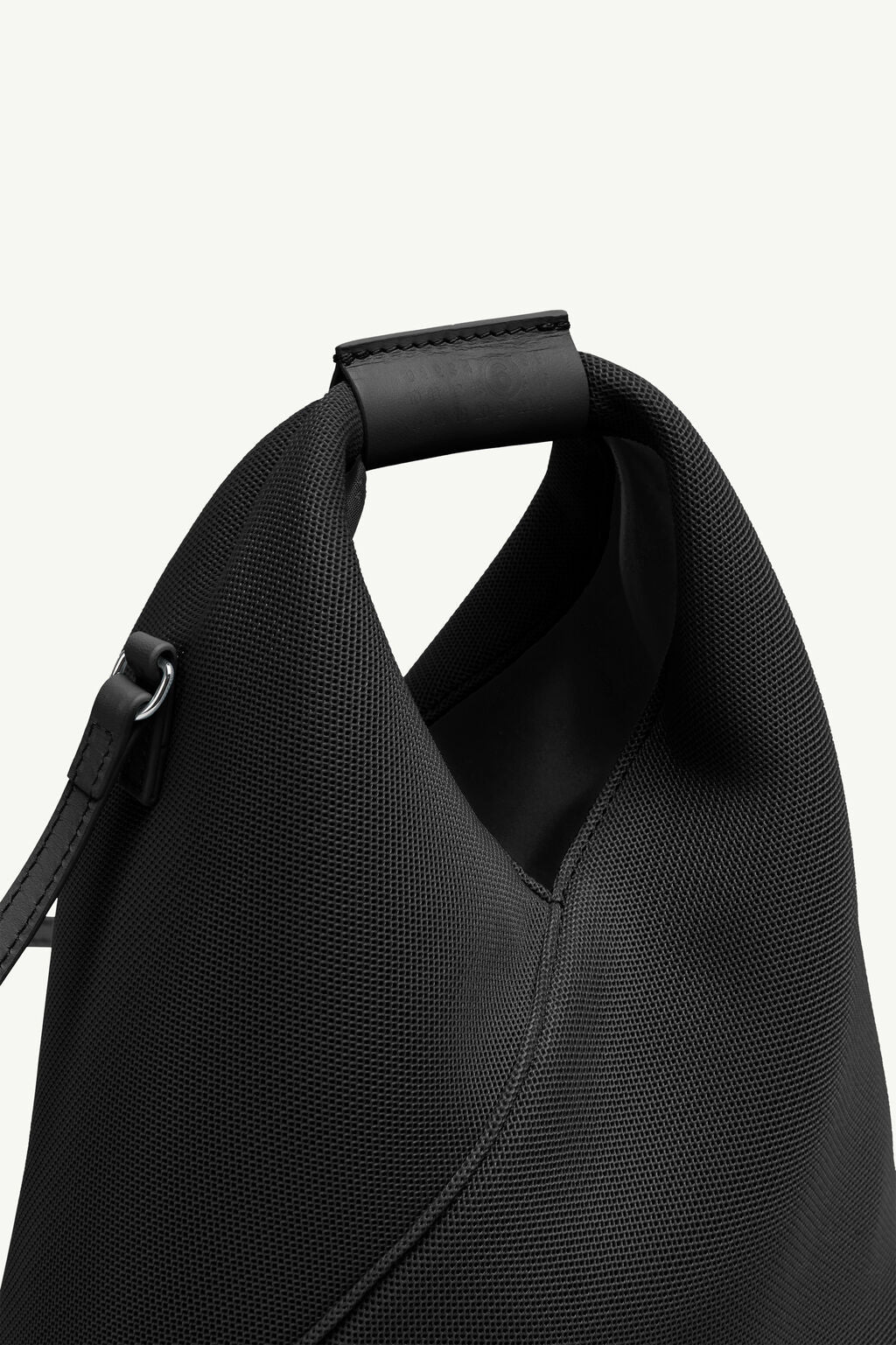 Borsa Japanese mesh crossbody MM6 nera - YES SHOPBorse crossbodyMM6 MAISON MARGIELASB6WD0026P6U14/T8013-Taglia unica9749908162771