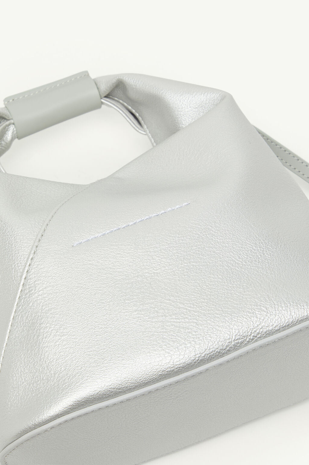 Borsa Japanese crossbody bag MM6 silver - YES SHOPBorse crossbodyMM6 MAISON MARGIELASB56WD0026P8396/T9002-Taglia unica9949908162771