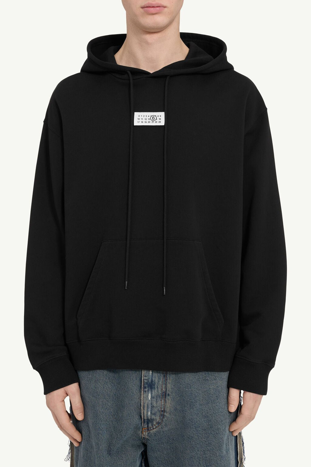 Felpa nera con logo numeric - YES SHOPFelpeMM6 MAISON MARGIELASH0GU0033M25025900-XXS5562305742771