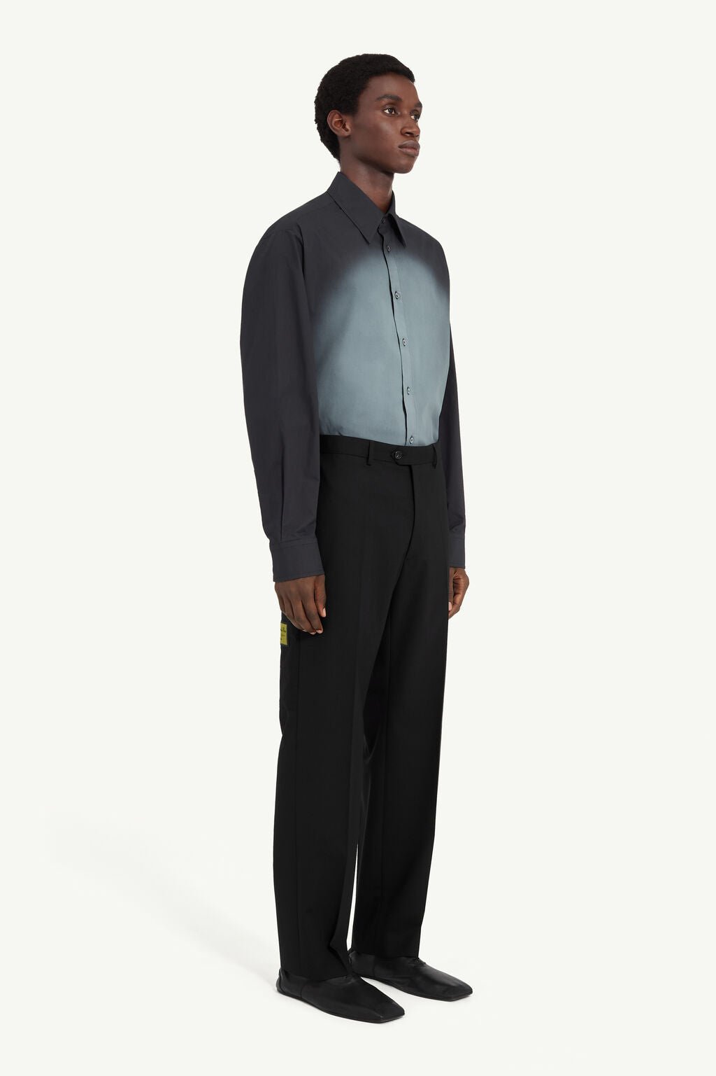 Pantalone nero con patch sul retro - YES SHOPPantaloniMM6 MAISON MARGIELASH0KA0066MTN150962-IT 428372305742771