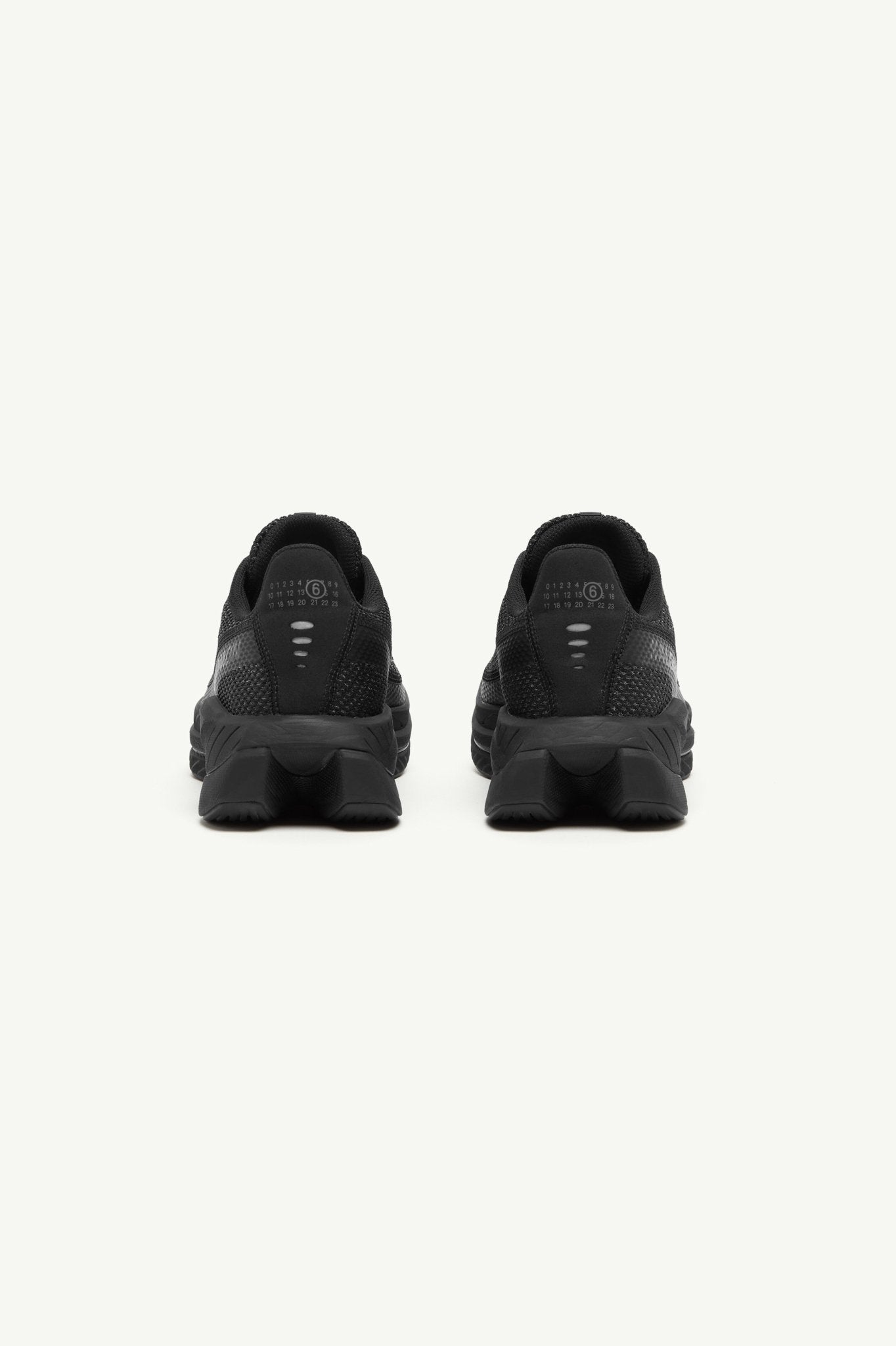 Sneakers Spectur 2 MM6 x Salomon nere - YES SHOPSneakersMM6 MAISON MARGIELA X SALOMONSH1WS0016P8162HA741-IT 38