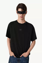 T-shirt nera con mini logo in gomma - YES SHOPT-shirtMM6 MAISON MARGIELASH2GC0051M20048-XXS7362075569871