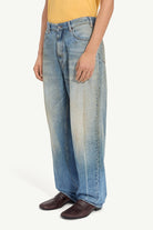 Jeans effetto sabbiato - YES SHOPJeansMM6 MAISON MARGIELASH2LA0053 M30055 964-W254551331776771