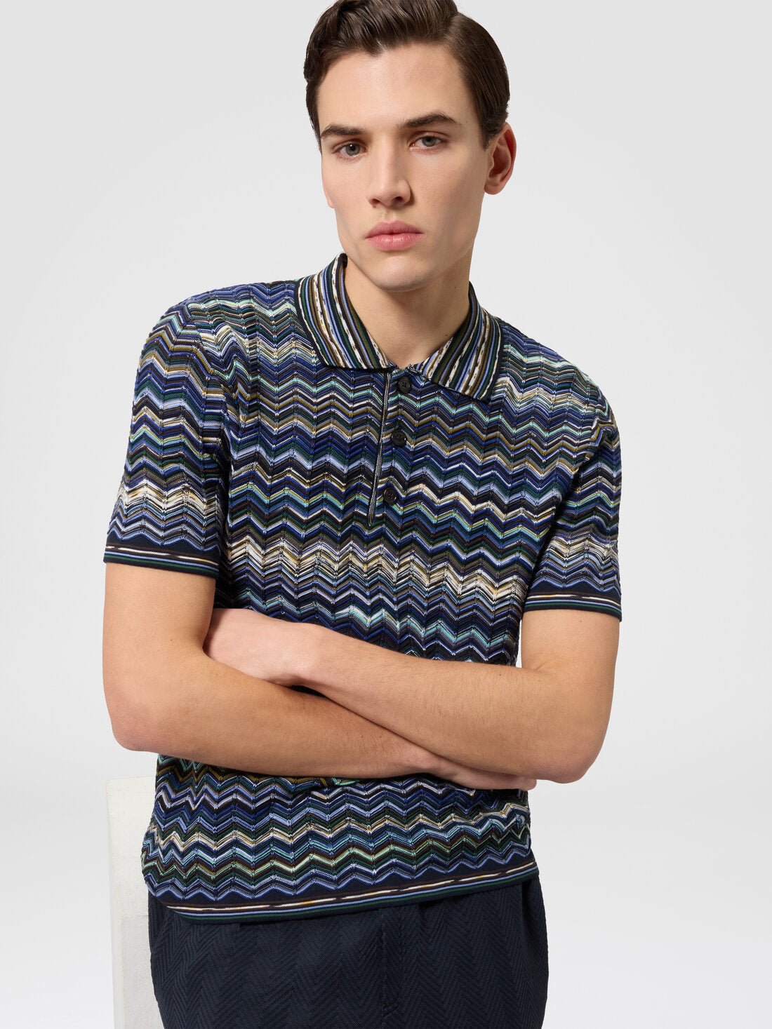 Polo in maglia blu a motivo zig zag - YES SHOPPoloMISSONIUS26S20QBK01HRS72PD-IT 429500705742771