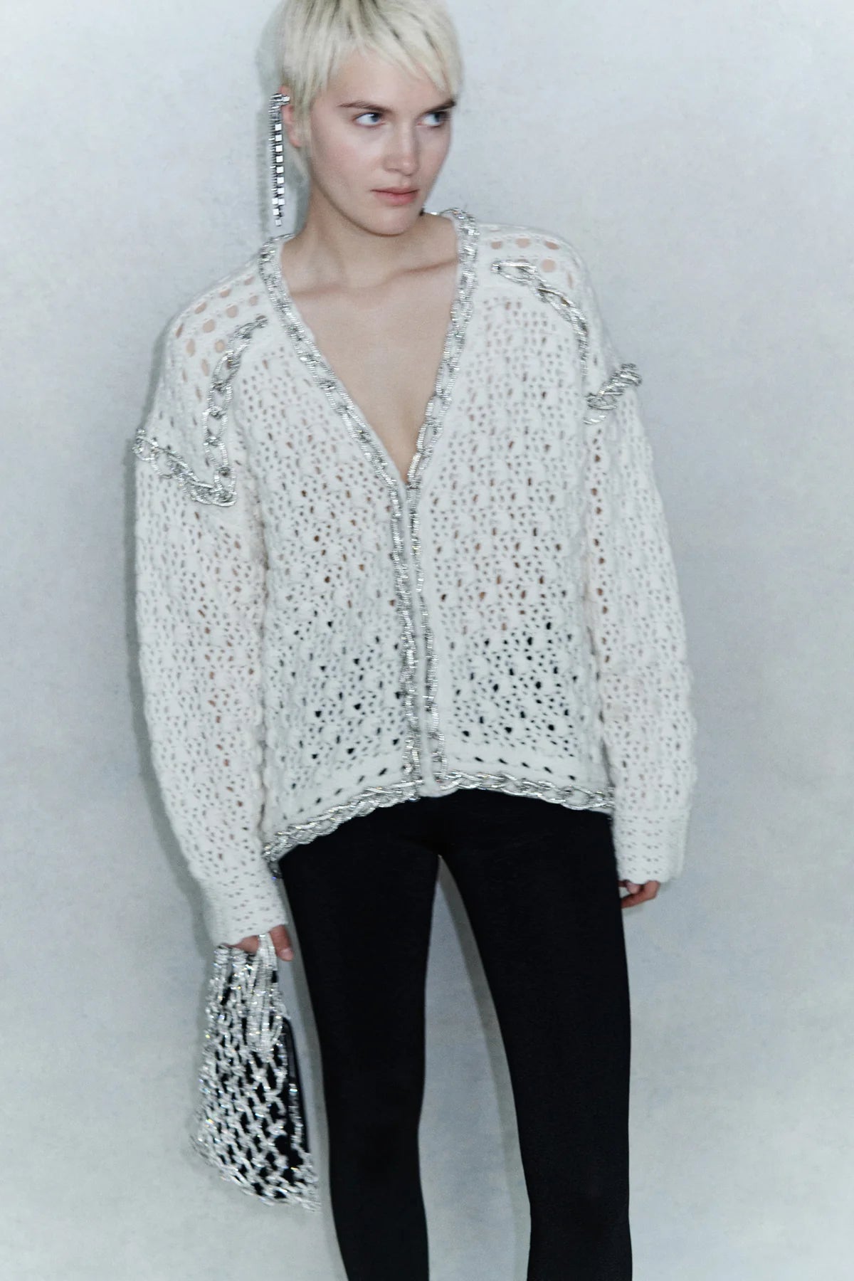Cardigan Panna con Schollo V e Cordoncini di Strass