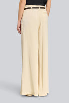 Pantalone Giuditta in satin burro con spacco sul fondo - YES SHOPPantaloniSEMICOUTURES6WM32-IT 345062596669871
