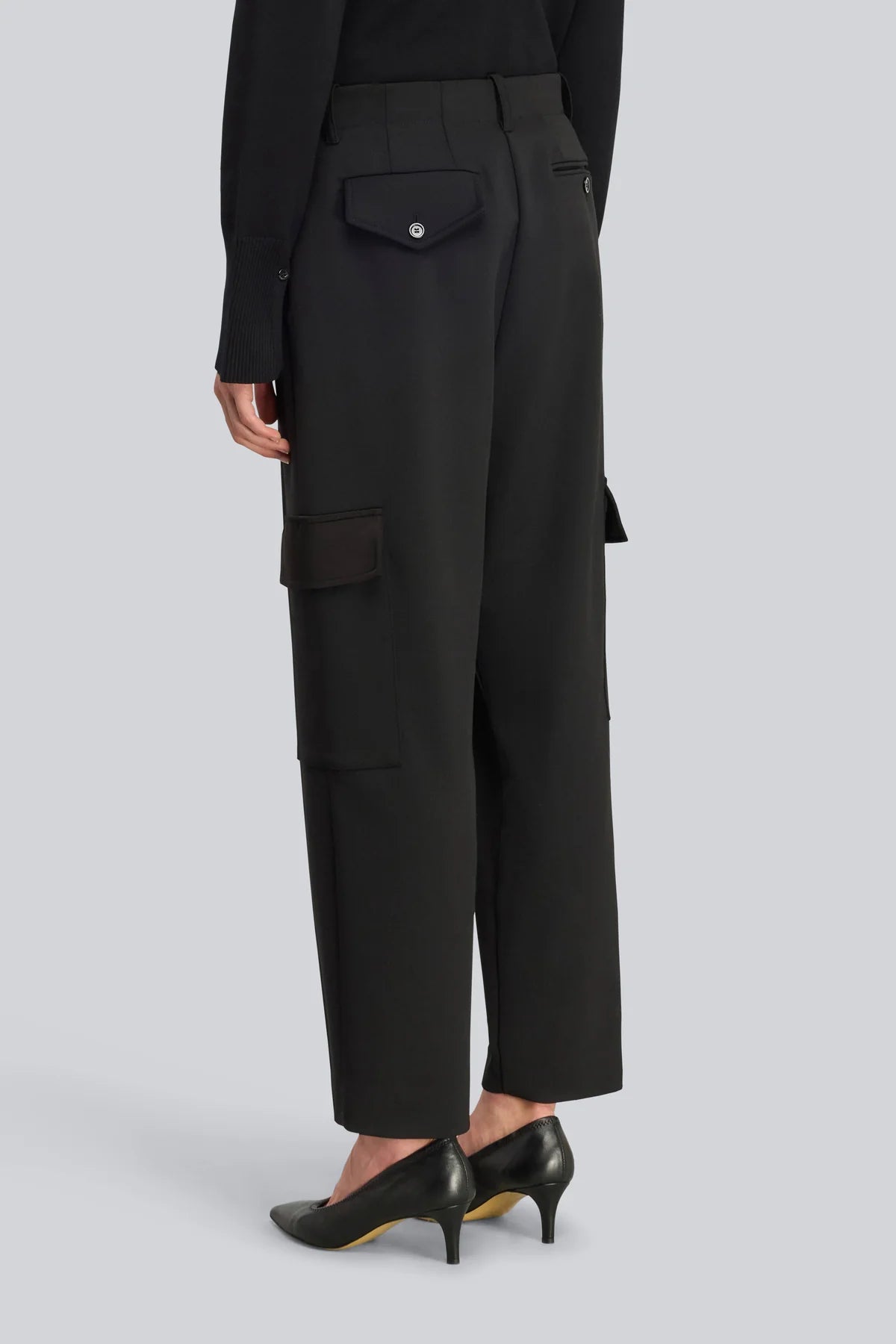 Pantalone Justina nero con dettagli in satin - YES SHOPPantaloniSEMICOUTURES6WO16-IT 345262596669871