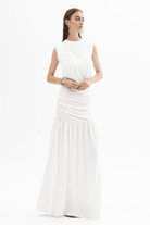 Abito lungo bianco con drappeggio a portafoglio e gonna ampia - YES SHOPAbitiACTUALEEAB004120-IT 34