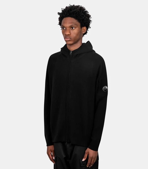 Maglia lambswool zip-up hoodie nera - YES SHOPMaglioniC.P. COMPANY21CMKN097A/110149A-38231863710971