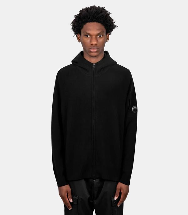 Maglia lambswool zip-up hoodie nera - YES SHOPMaglioniC.P. COMPANY21CMKN097A/110149A-38231863710971
