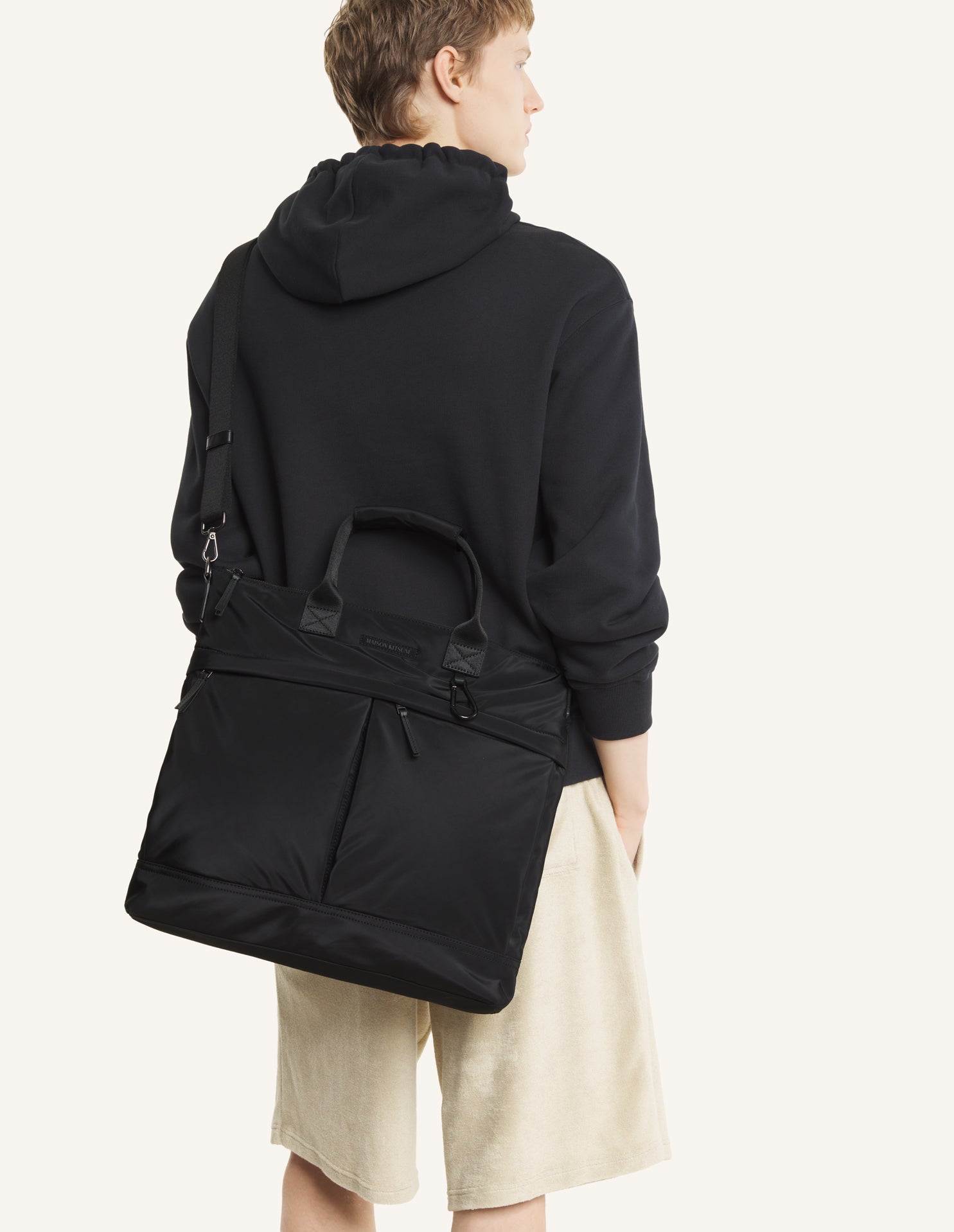 Borsa tote in nylon nera - YES SHOPBorse a spallaMAISON KITSUNEQU05112WB0043-P199-Taglia unica1731108863771