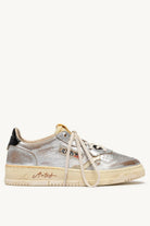 Sneakers medialist low Super Vintage in pelle argento, platino e nero - YES SHOPScarpe sportiveAUTRYAULW-WR02-IT 369350440454871